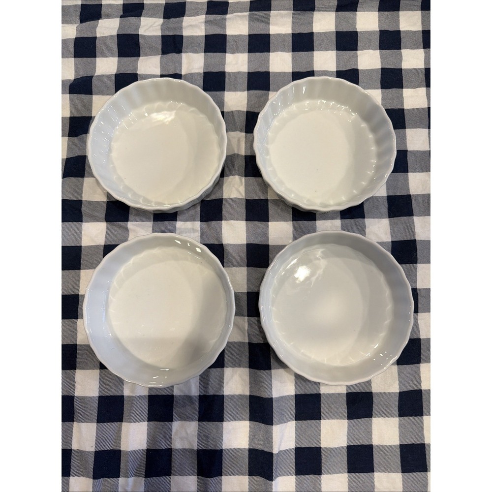 BIA Cordon Bleu Creme Brule Ramekins Porcelain Ribbed 5" Round Tart Set of 4